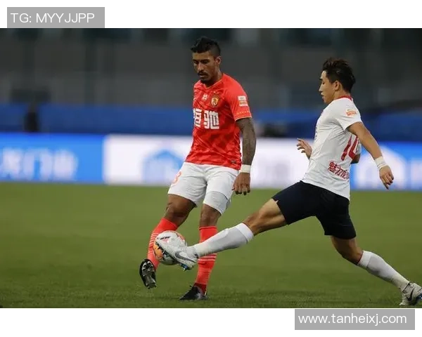 深圳排球队创新盯防战术解析助力球队提升竞技水平与战术灵活性 深圳排球队创新盯防战术解析助力球队提升竞技水平与战术灵活性