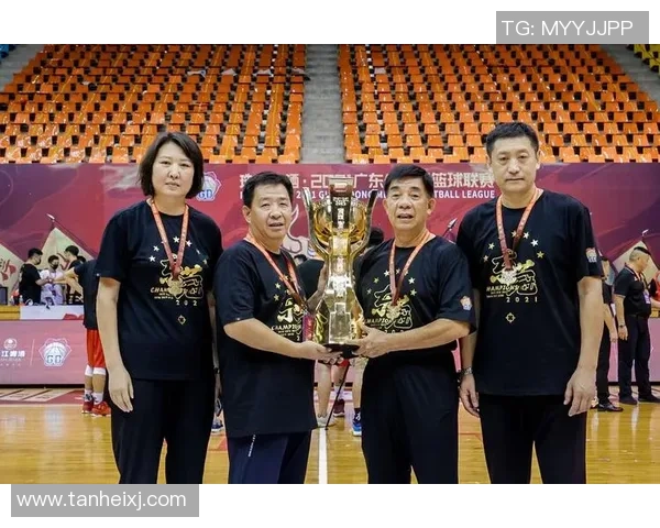 深圳篮球队荣登篮球意识排行榜第五名展现出色团队配合与战术执行能力