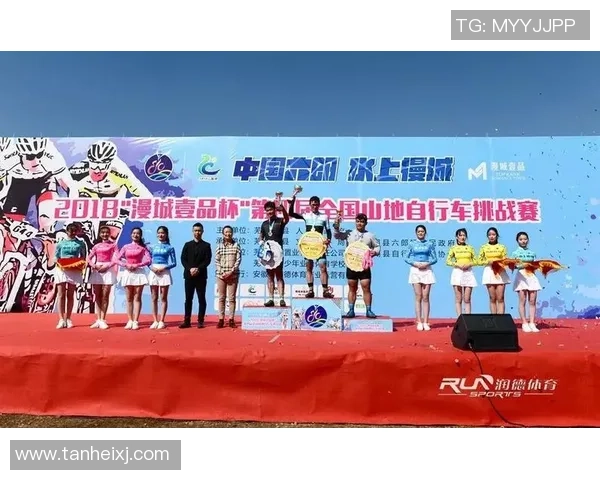 辽宁足球明星表演赛盛况空前球迷共襄盛举展现足球魅力与激情